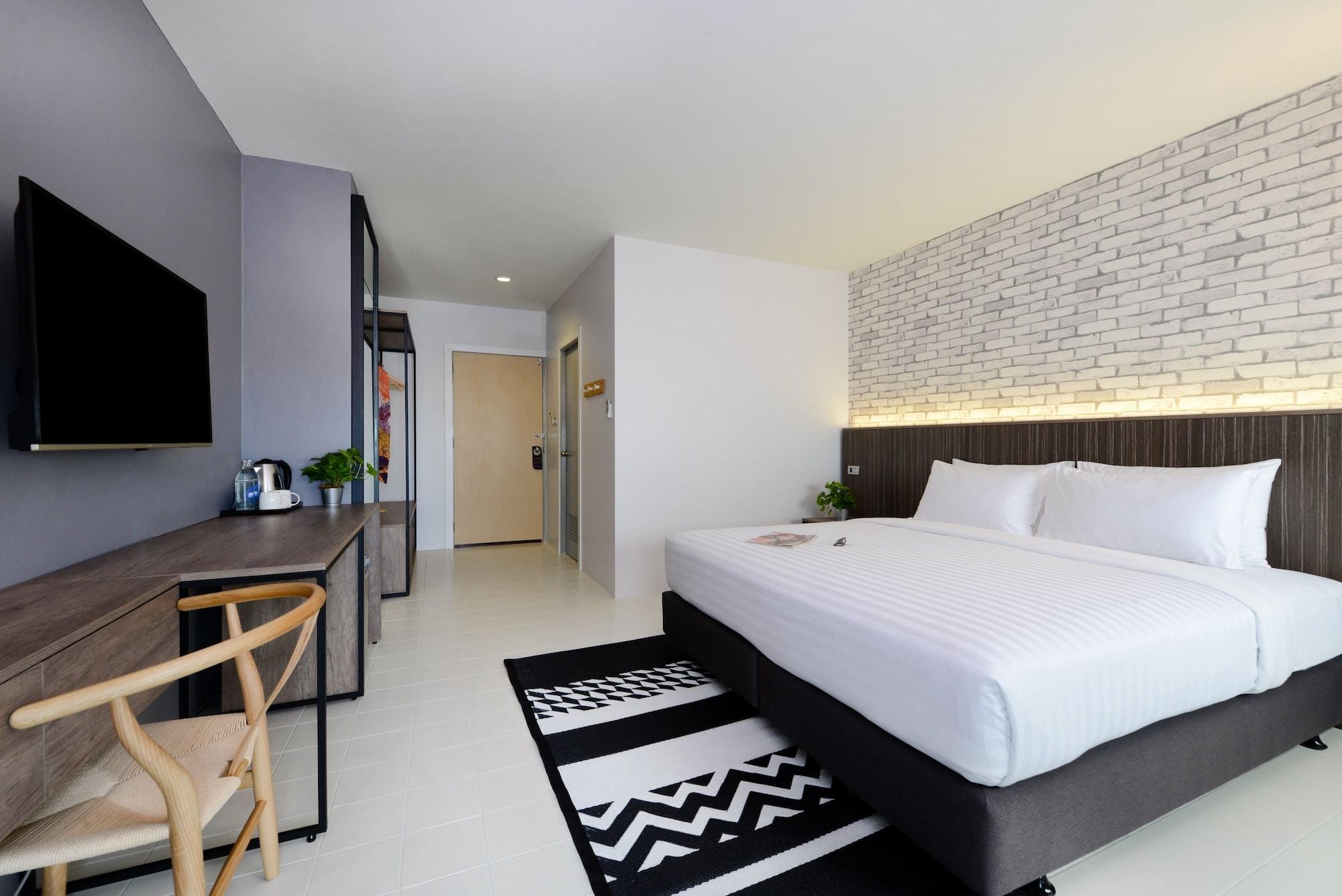 Ruenthip Pattaya Hotel Exterior photo