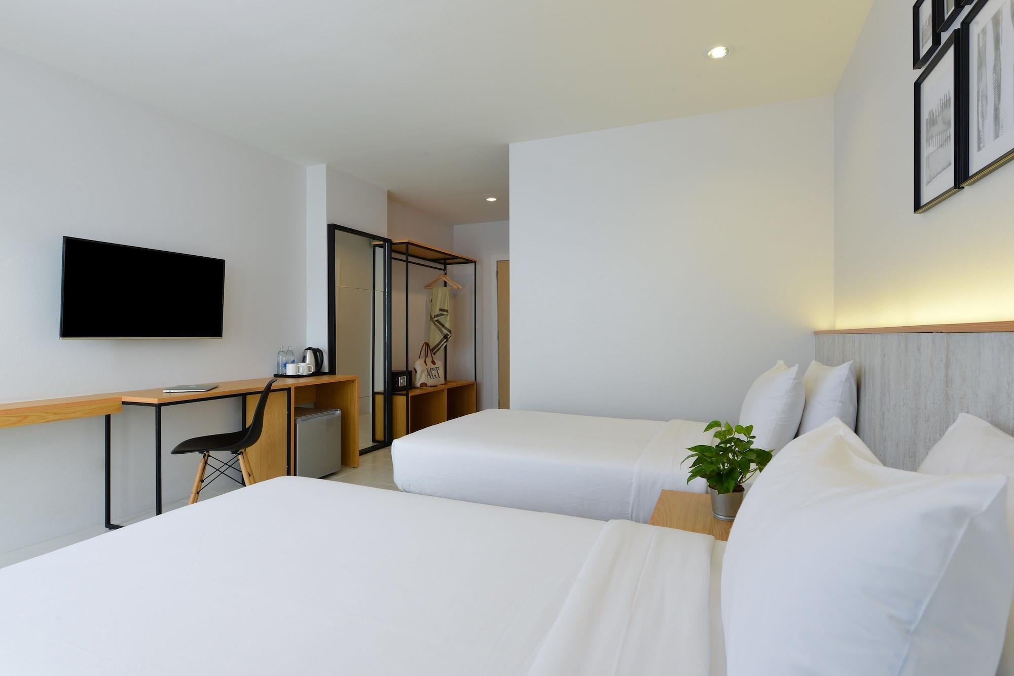 Ruenthip Pattaya Hotel Exterior photo