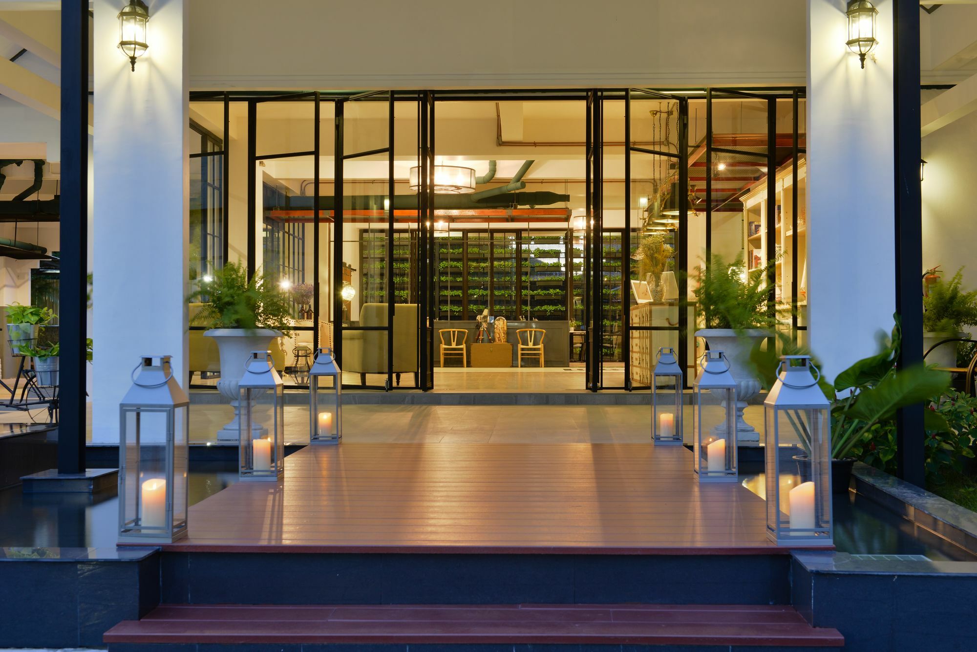Ruenthip Pattaya Hotel Exterior photo